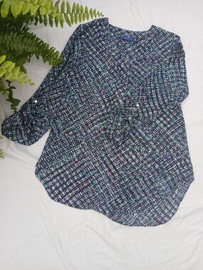 Apt. 9 Navy Multi-Color Geometric Print Roll-Tab Sleeve Blouse